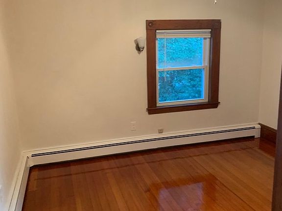 5th image of 83 Lovett St Unit 5
