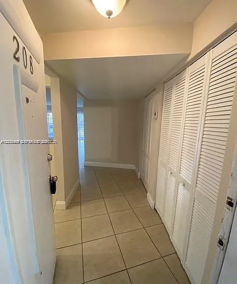 4205 N University Dr #208 — Photo 3