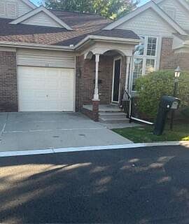 1st image of 13 Canfield Cir