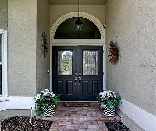 5th image of 1208 Huntington Ln