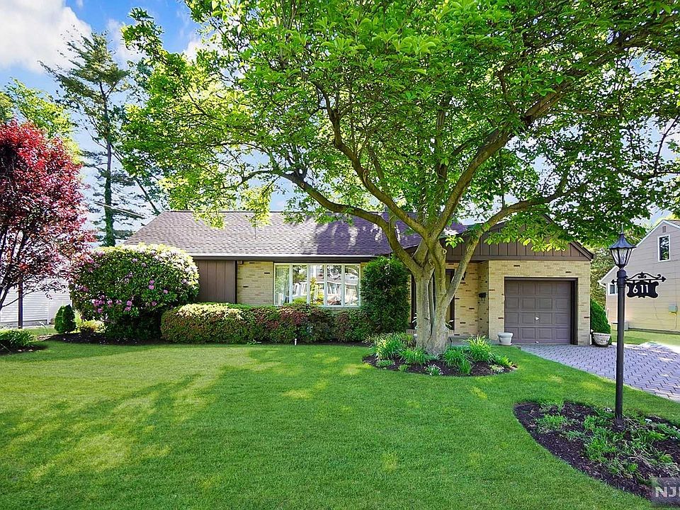 1st image of 611 Fermery Dr