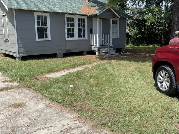 3075 Victoria Dr, Baton Rouge, LA 70805