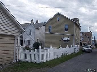 3rd image of 1531 Washington Ave