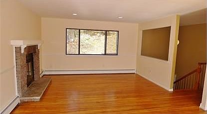 2nd image of 28 Manor Dr
