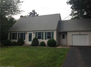 5 Whittlesey Ct, Niantic, CT 06357