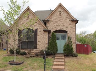 7945 River Mist Dr, Memphis, TN 38125