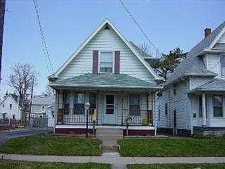2nd image of 1460 Prouty Ave