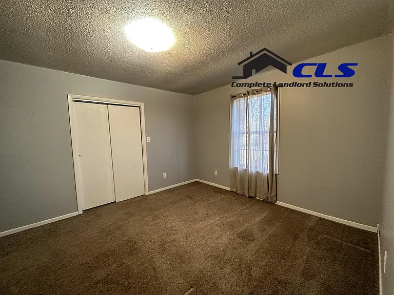 626 E Curry Dr E #B — Photo 4