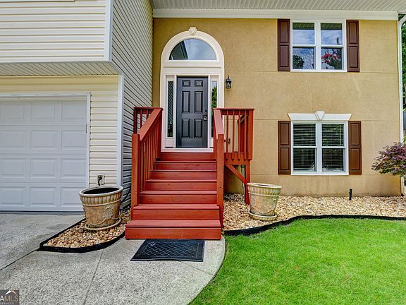 4th image of 1485 Brookdale Dr