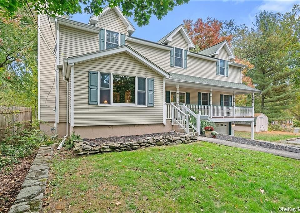 1st image of 3 Seven Lakes Drive
