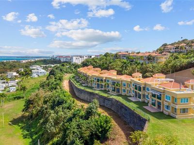 10 G #202, Rio Grande, PR, 00745
