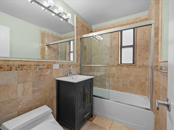 3260 Netherland Avenue image 6 of 8