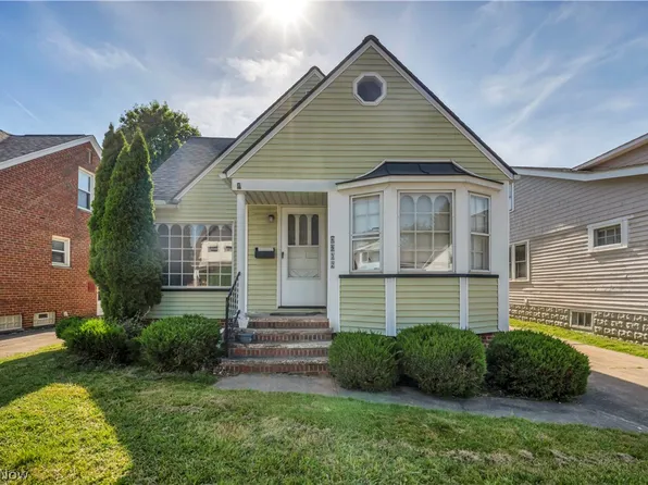 4932 E 110th St, Garfield Heights, OH 44125