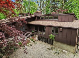 1000 Carolee Ln, Kalamazoo, MI 49008