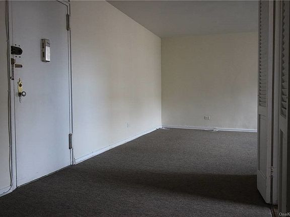 3rd image of 112-20 72nd Dr #A-39