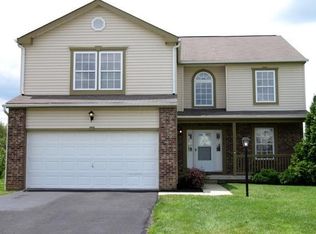 1036 Legacy Ln SW, Pataskala, OH 43062