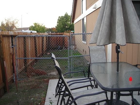 2nd image of 101 Goldenrod Ct