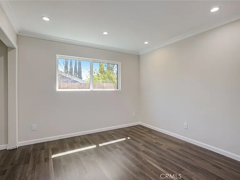 10920 Garden Grove Ave — Photo 24