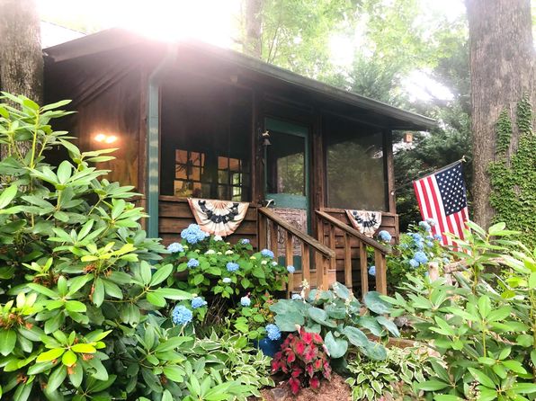 40 Hill Camp Ln, Clayton, GA