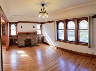 4242 N 18th St, Milwaukee, WI 53209