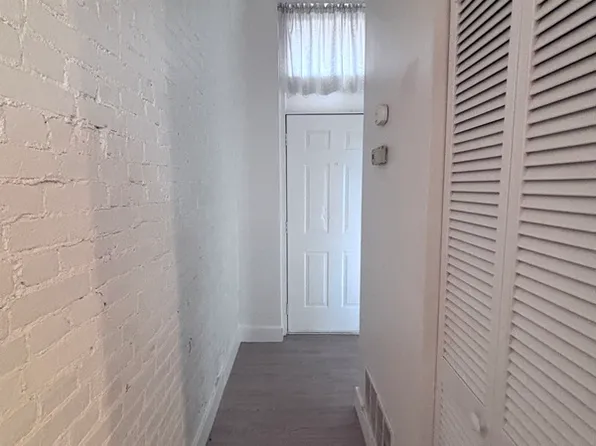1704 S Tucker Blvd APT B, Saint Louis, MO 63104