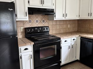 122 Hampshire Ct, Oak Ridge, TN 37830