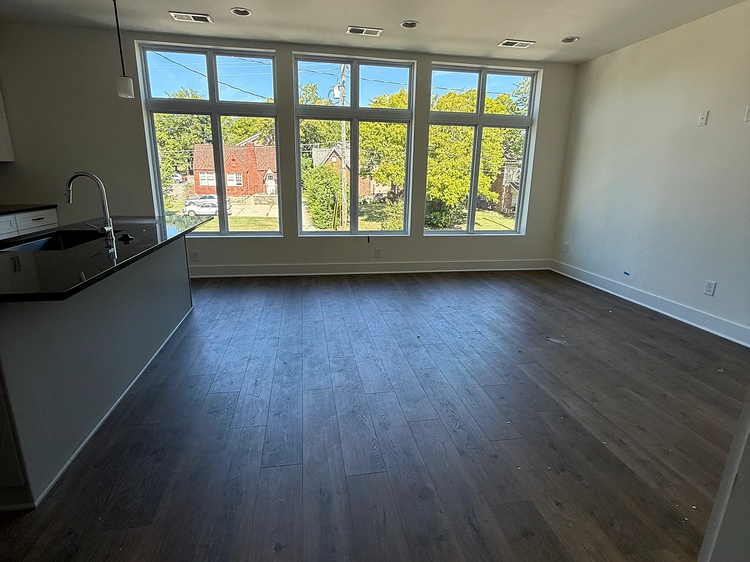 1 bed, $1,875 — Photo 4