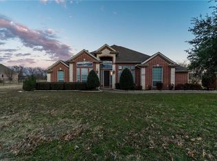 1920 Buckskin Rd, Crowley, TX 76036