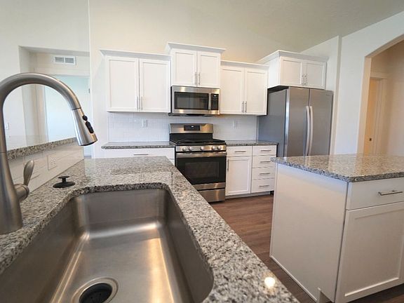 4th image of 3551 N Tansy Pl