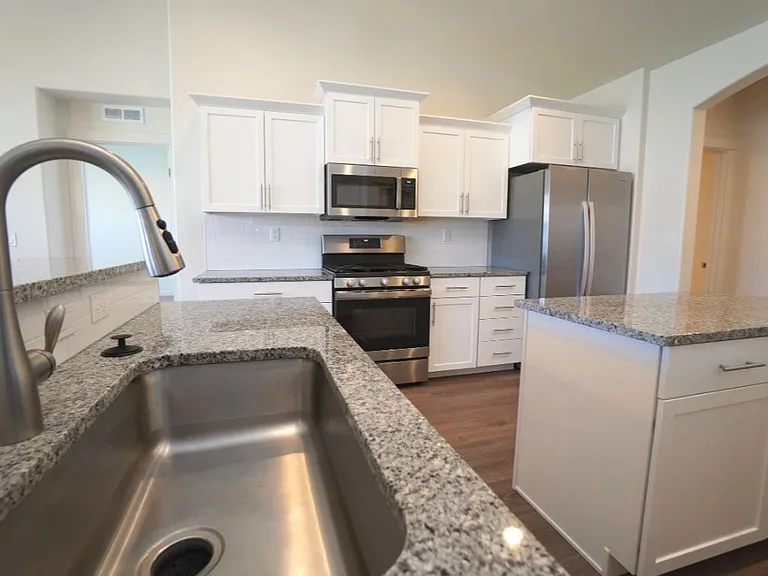 3551 N Tansy Pl — Photo 4