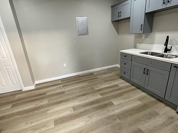 3rd image of 1451 W Holt Ave #4