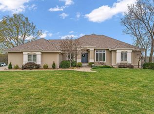 4325 SW Aylesbury Rd, Topeka, KS 66610