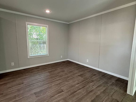 3rd image of 2206 Apricot Glen Dr