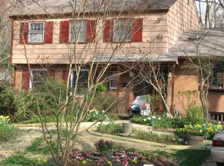 11603 Gilsan St, Silver Spring, MD 20902