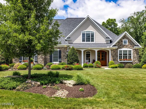 761 Springhouse Dr, Lewisburg, PA 17837