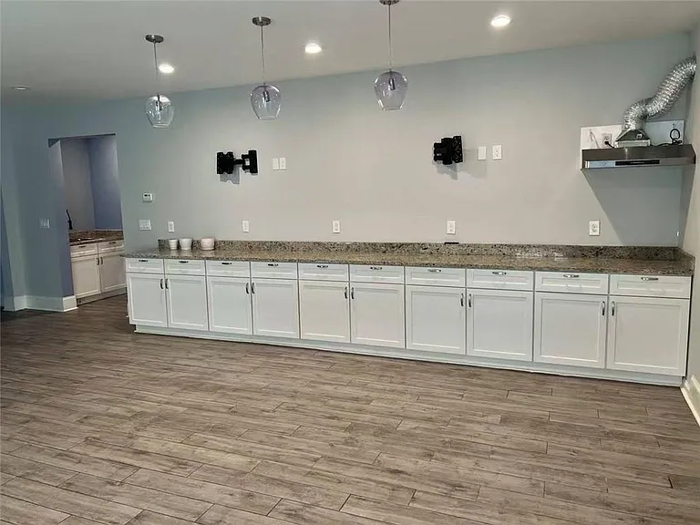 3816 Chamblee Dunwoody Rd — Photo 13