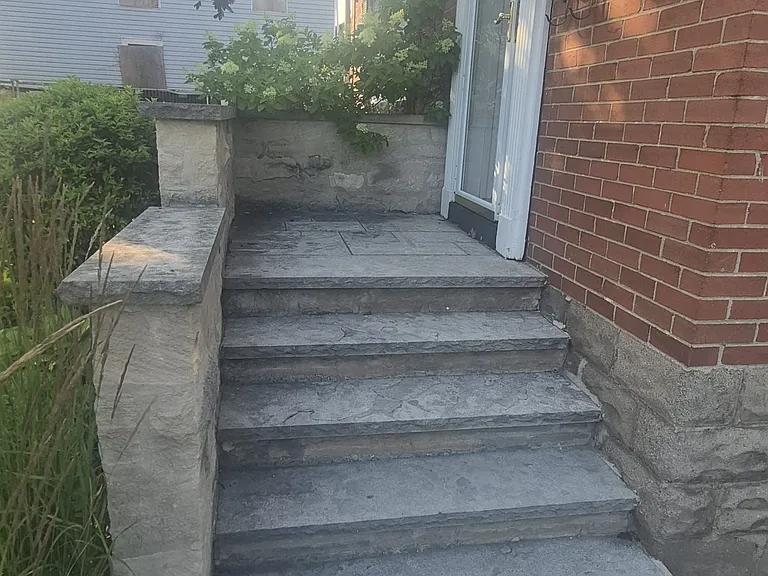 755 Maple Ave — Photo 23