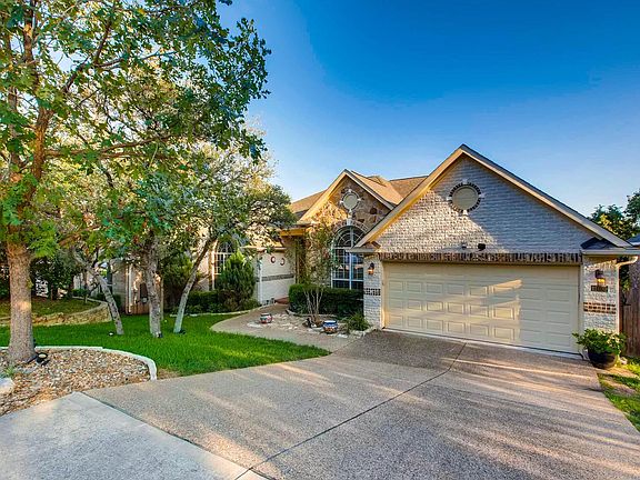 2nd image of 11409 Georgian Oaks Dr