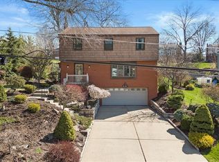 6107 Great Dane Dr, Bethel Park, PA