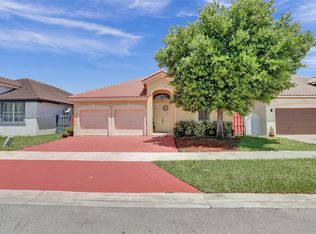 8451 SW 164th Ct, Miami, FL 33193