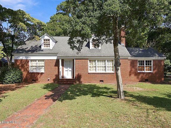 2nd image of 407 Cooper Drive