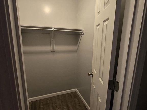 4th image of 221 Booster Blvd