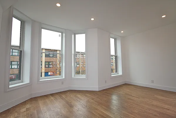 Rented by Owner | media 33