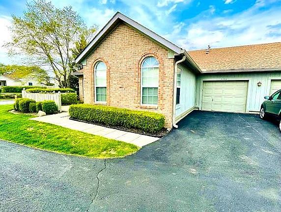 3rd image of 5770 Willow Lake Dr
