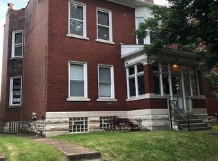 3632 Connecticut St, Saint Louis, MO 63116