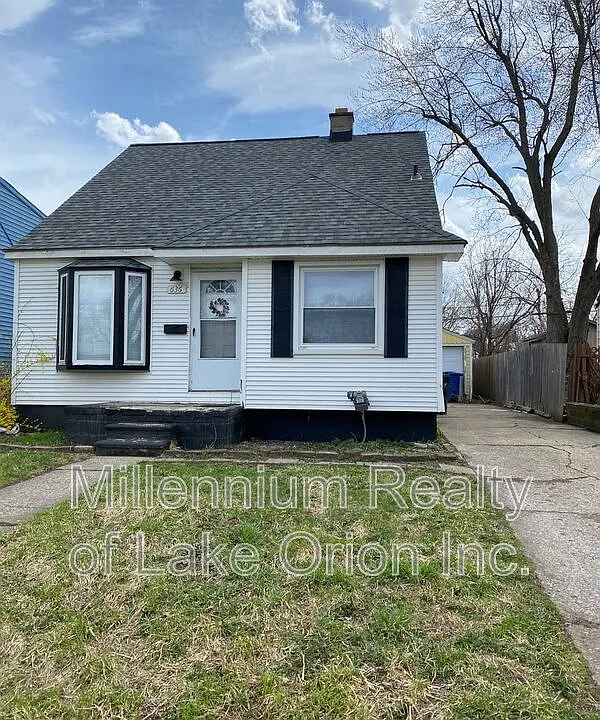 636 Lebaron Ave