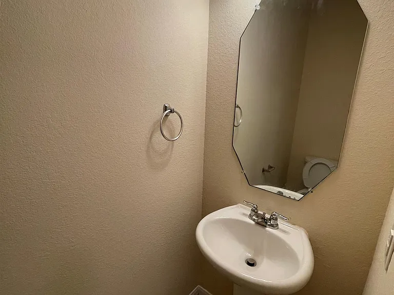 1755 Nichole Woods Dr — Photo 16