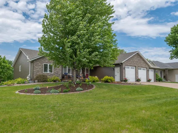 500 Chalupsky Ave NE, New Prague, MN 56071