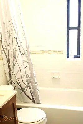 Rented by APT212 INC | media 29