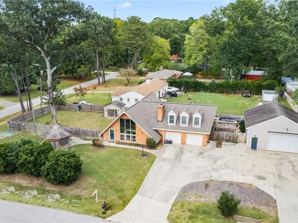 406 Grafton District Rd, Yorktown, VA 23692